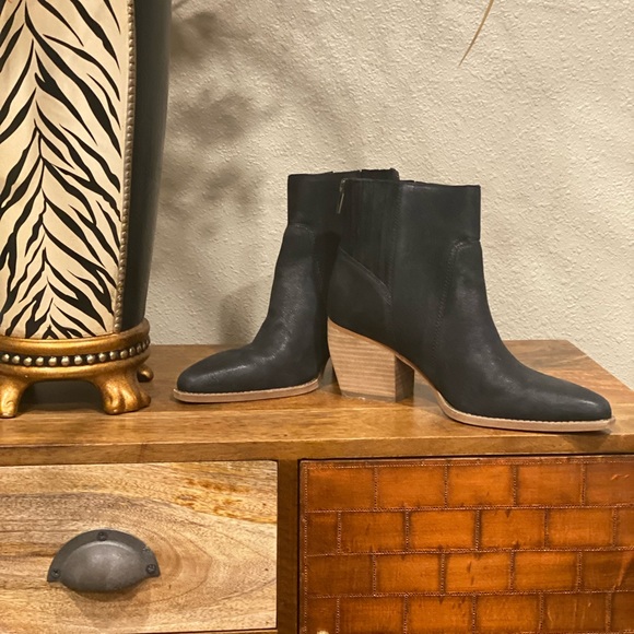 Casual style - Picture 6 of 6